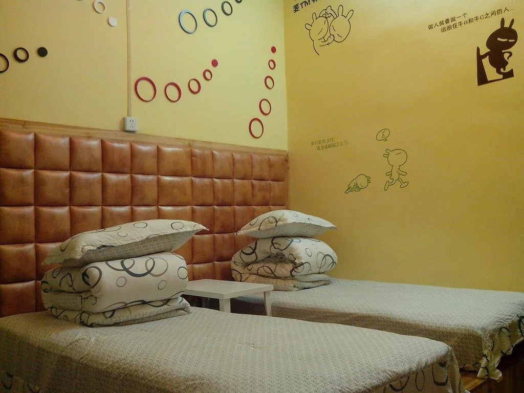 Yebuguisu Hostel