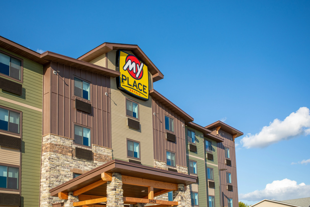 My Place Hotel-Watertown, SD