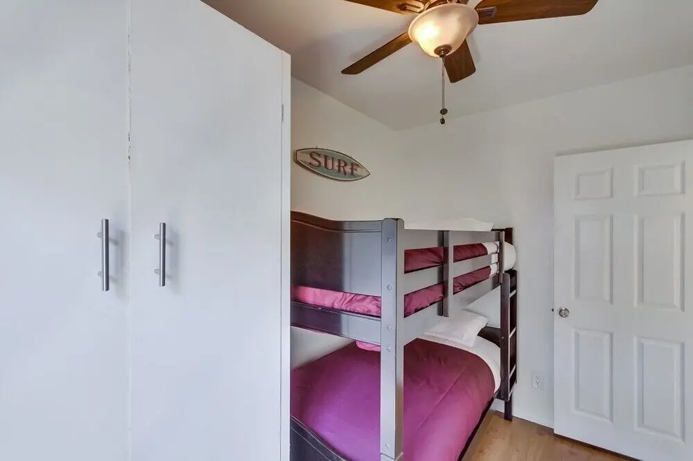 Mission Cottage 3376