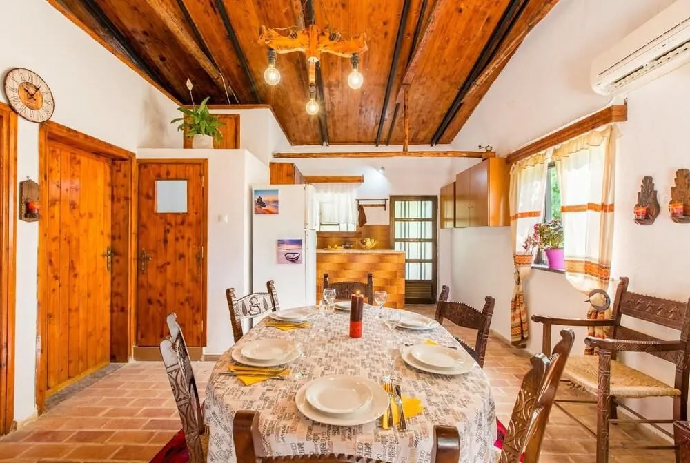 Aadonis traditional house on the Sea