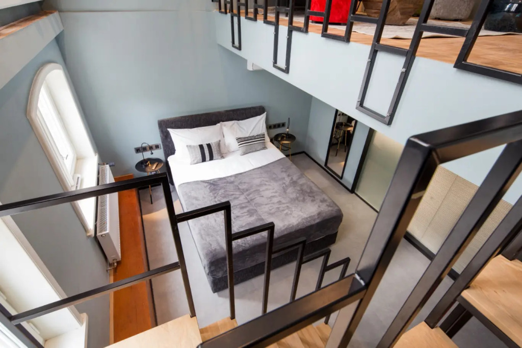Quentin Zoo Hotel