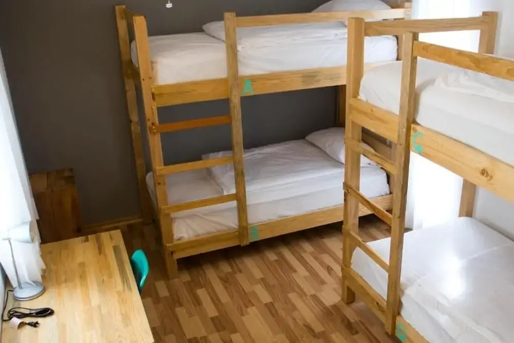 Hotel Hostal Tres Central