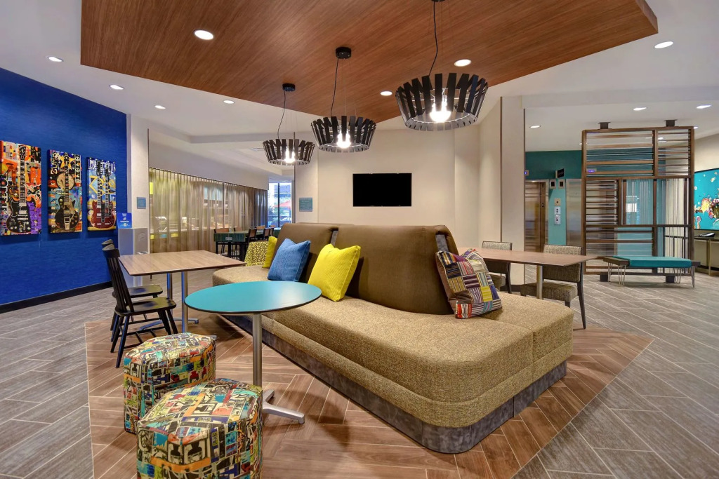 Home2 Suites By Hilton Kalamazoo Downtown, Mi