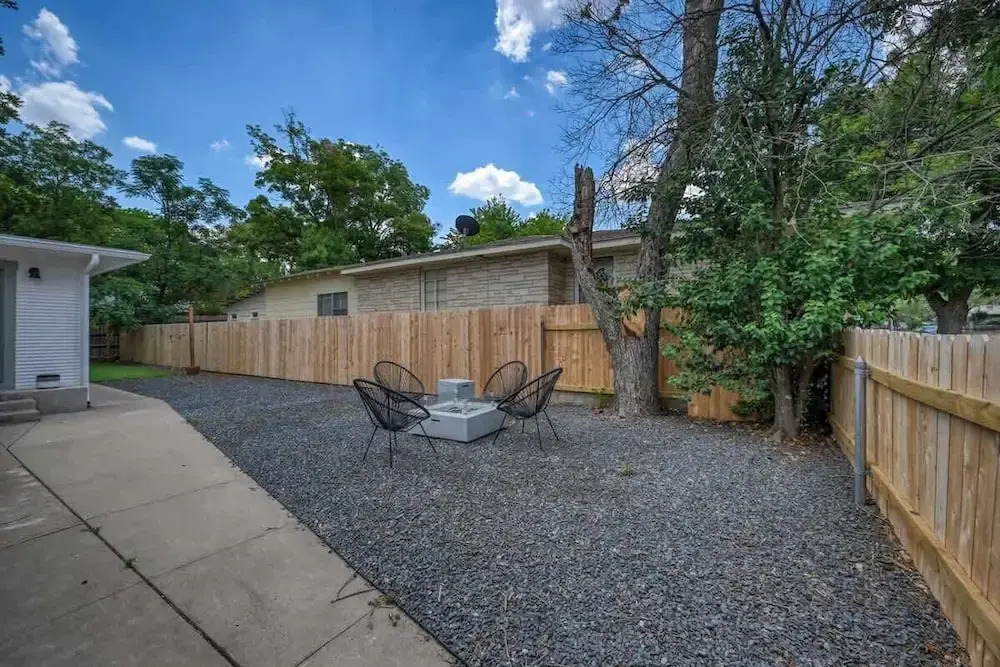 The Golden Goose - Hot Tub-fire Pit-2 Blks to Main