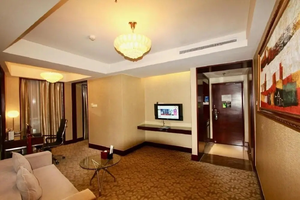 Jiaxing Leeden Hotel