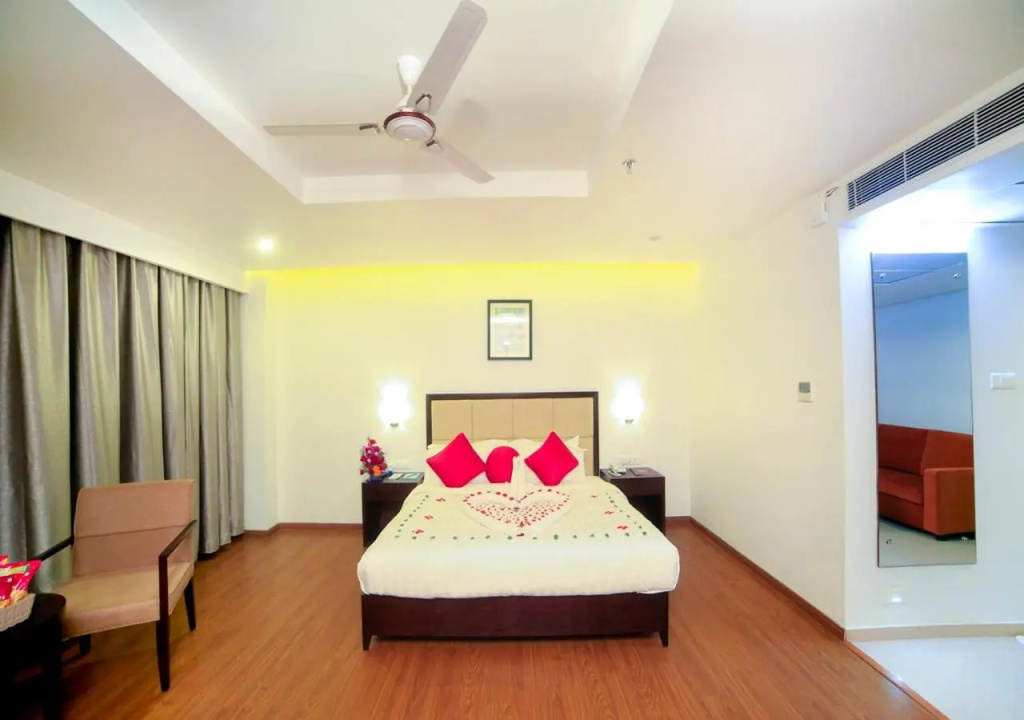 Triguna Clarks Inn Kurnool