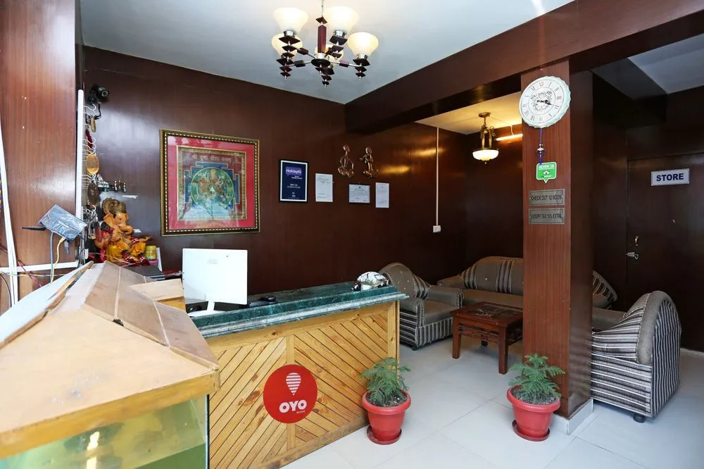 OYO 7008 Astha Cottage
