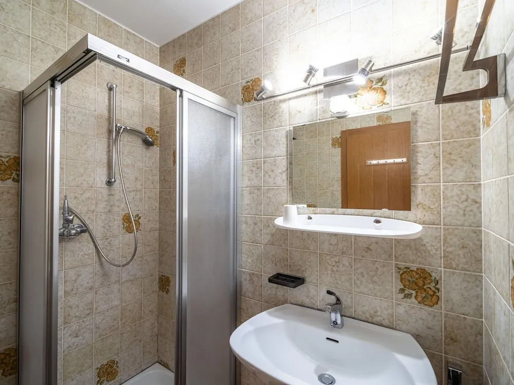 Modern Apartment in Hopfgarten im Brixental With Sauna