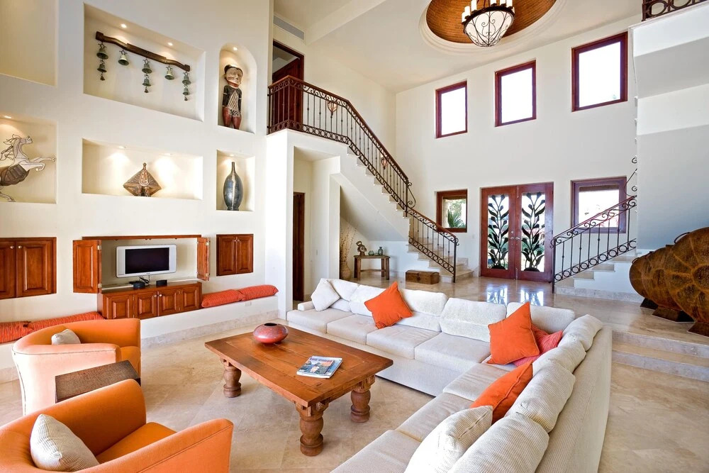 3,000 Sq. Ft. Villa With Beach Club Access: Villa de Phoenix