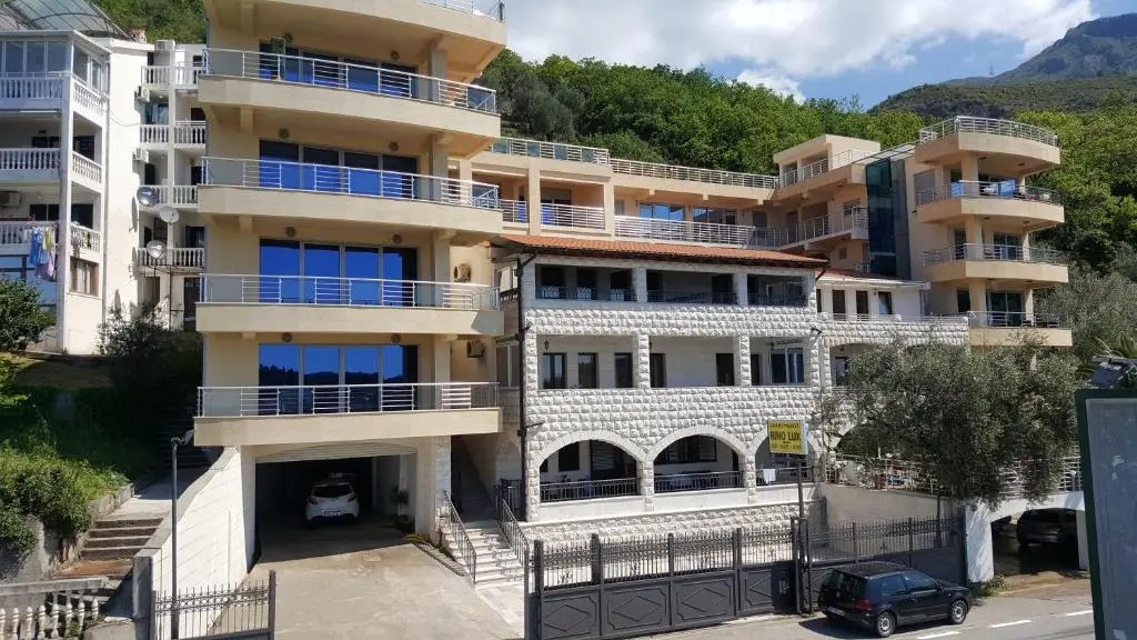 Apartments Rino Lux