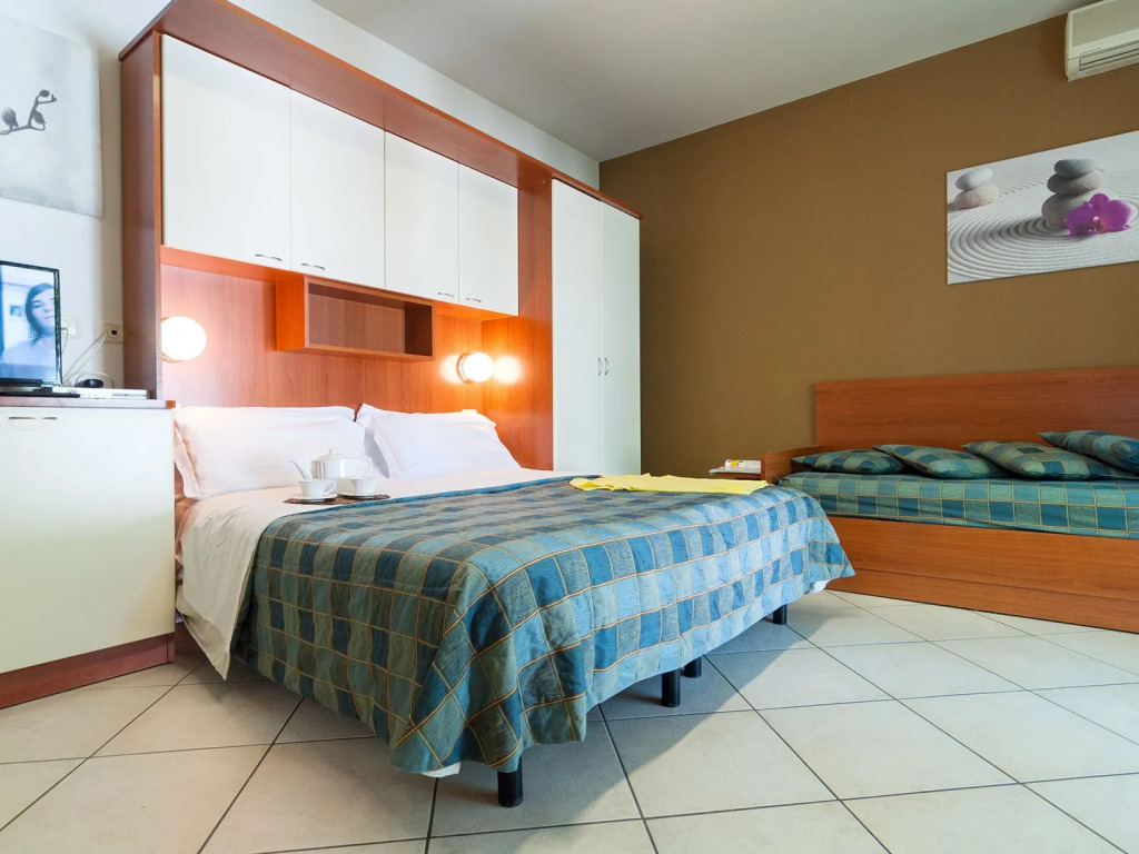 Riviera Residence
