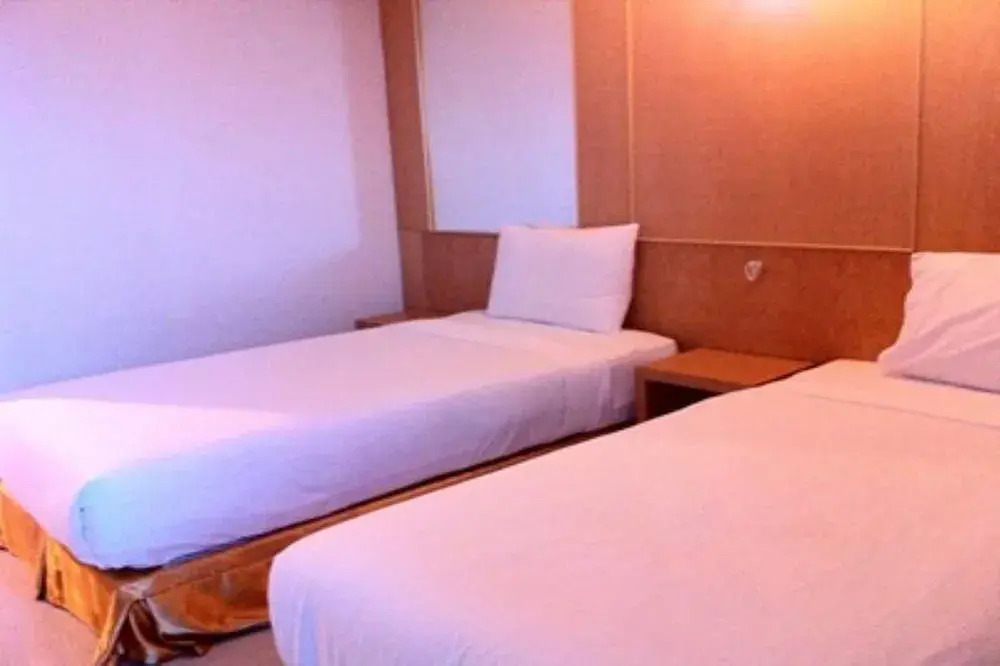 Sky Park Hotel