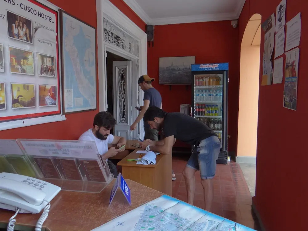Hitchhikers Lima Hostel