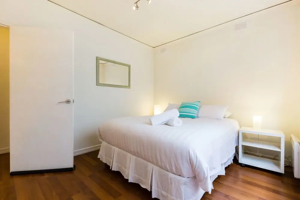 SELENA, 2BDR South Yarra Apartment