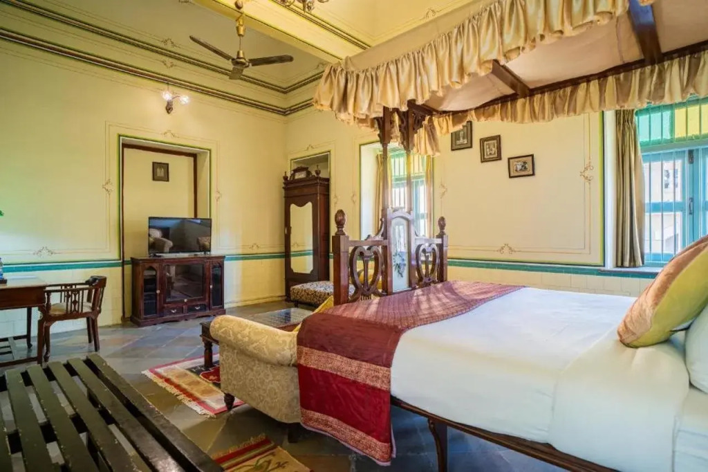 Koolwal Kothi Zinc Journey by The Fern