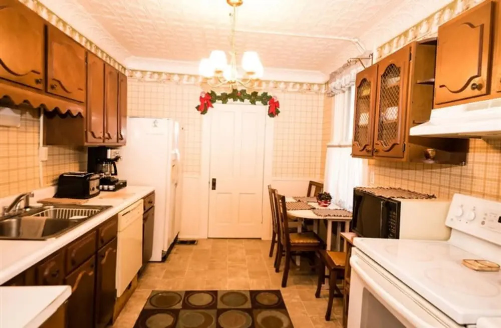 Ammen Home Bed, Breakfast and Retreat