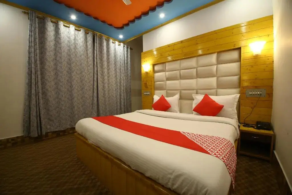Hotel Grand Inn by OYO Rooms