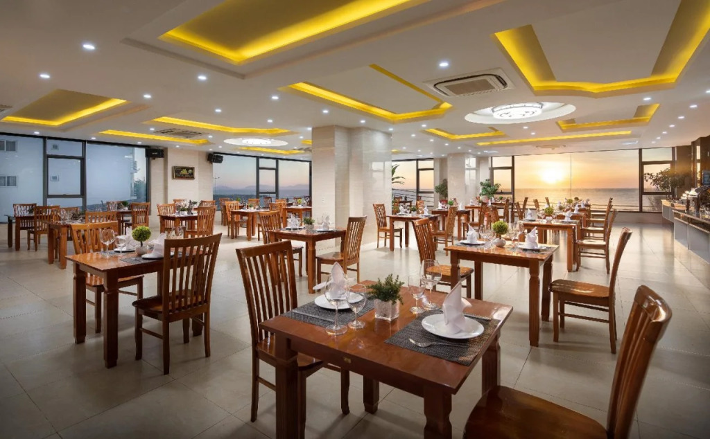 Corvin Hotel