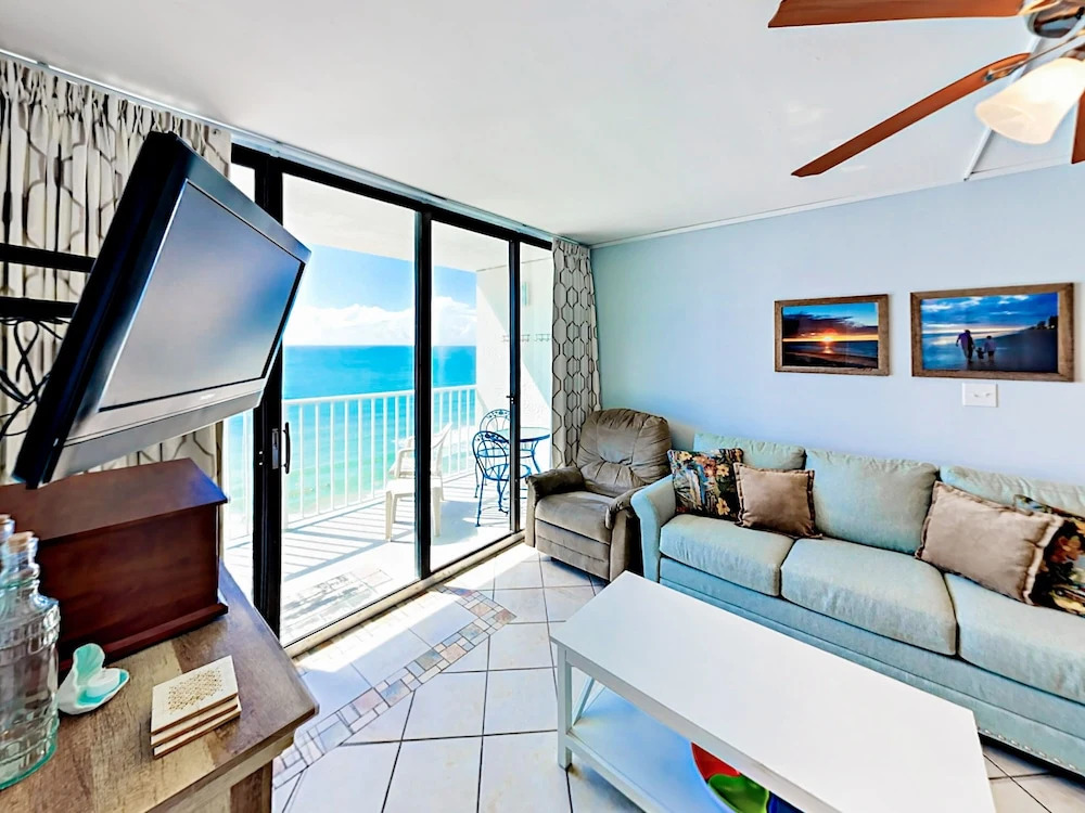 9400 Shore Drive Condo #1116 2 Bedrooms 2 Bathrooms Condo