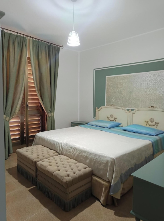 Lovely Holiday Home in Giardini Naxos near Sea