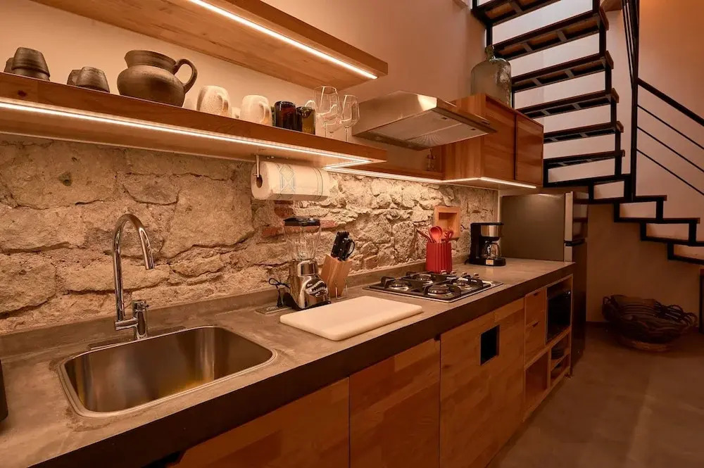 Rubina Jewel in Downtown Design Location Comfort