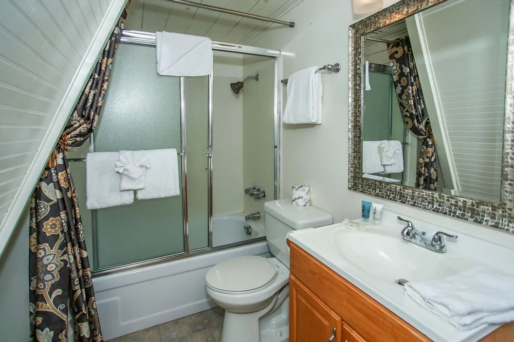 Sunrise Cottage-1800 by Big Bear Vacations