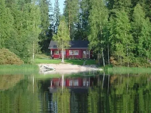 Large timber villa with splendid scenery and nature