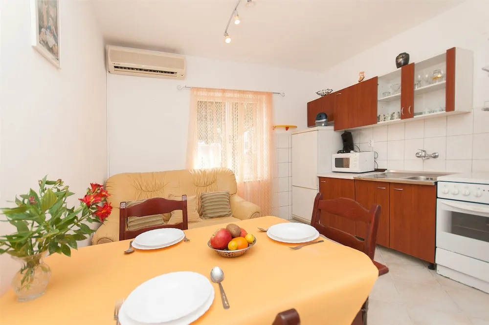 Apartments with parking space Zadar - Diklo, Zadar - 5875