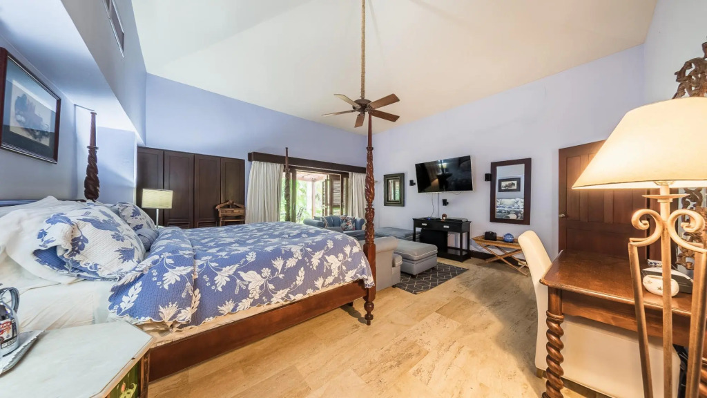 Wonderful 5BR Villa w Jacuzzi at Ingenio