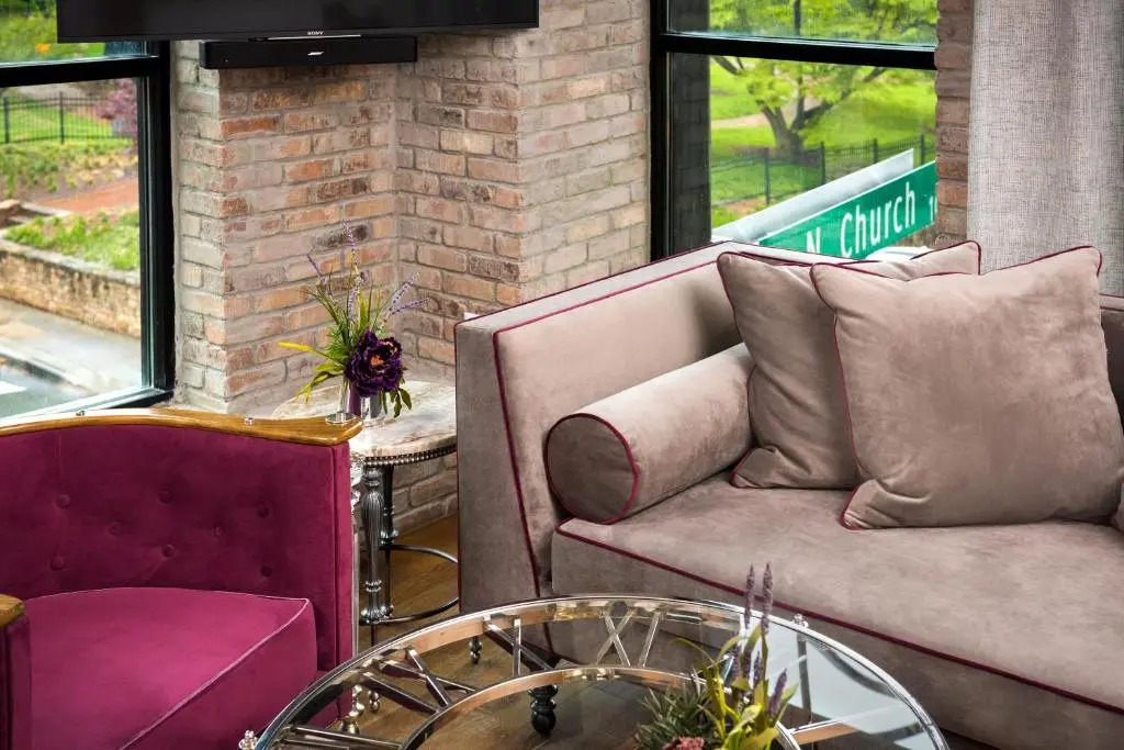 The Iveys Hotel