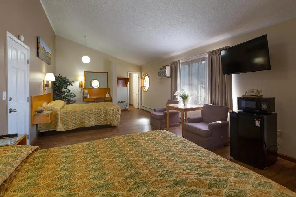 Starlight Lodge