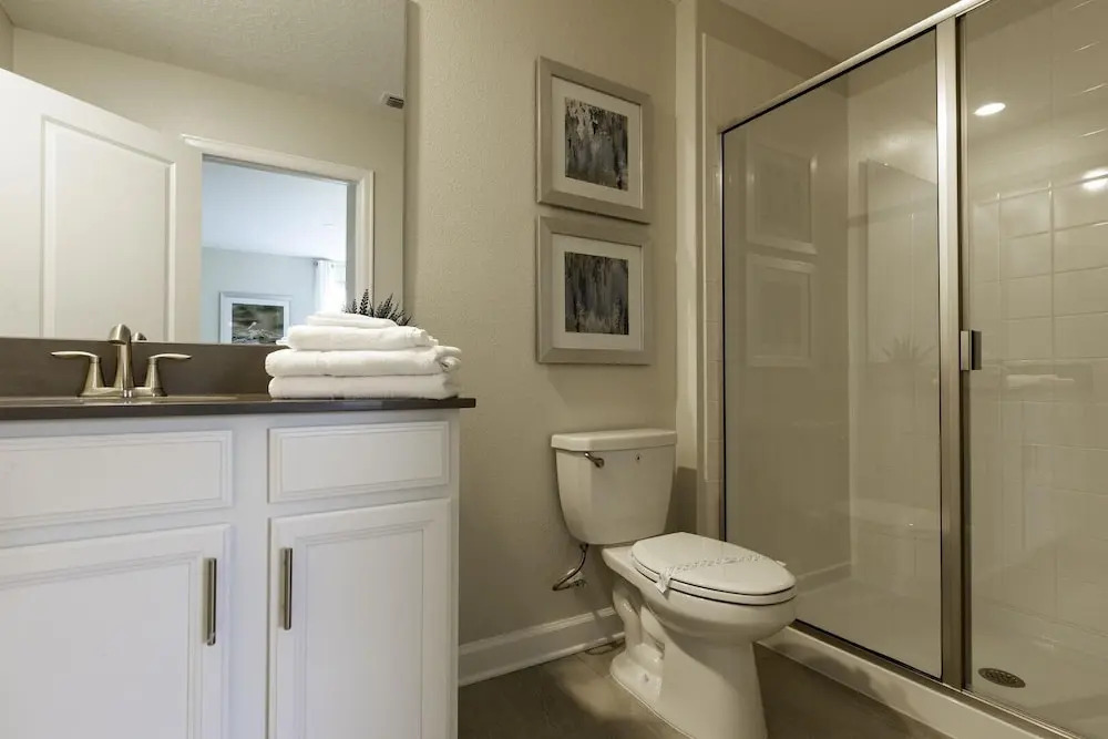 4569tb NON Renting 09/13/2021 -storey Lake