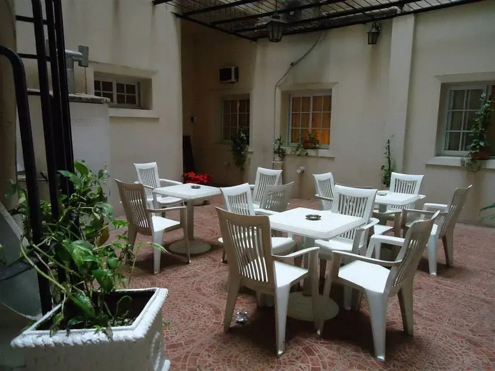 Hostel Estoril