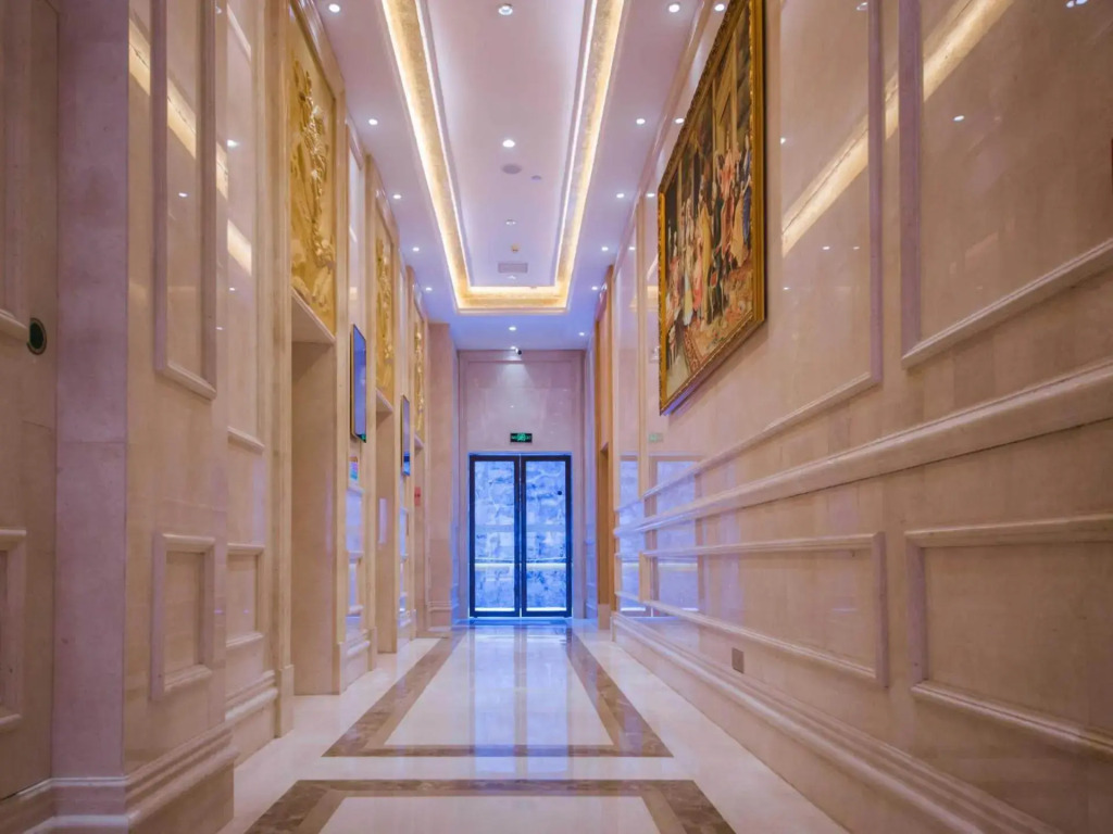 Vienna International Hotel (Yichang Gezhouba Huaxiang Branch)