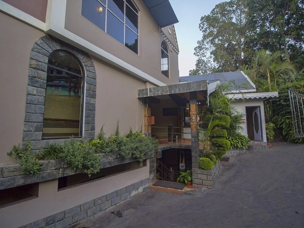 Capital O 23718 Sood Garden Retreat