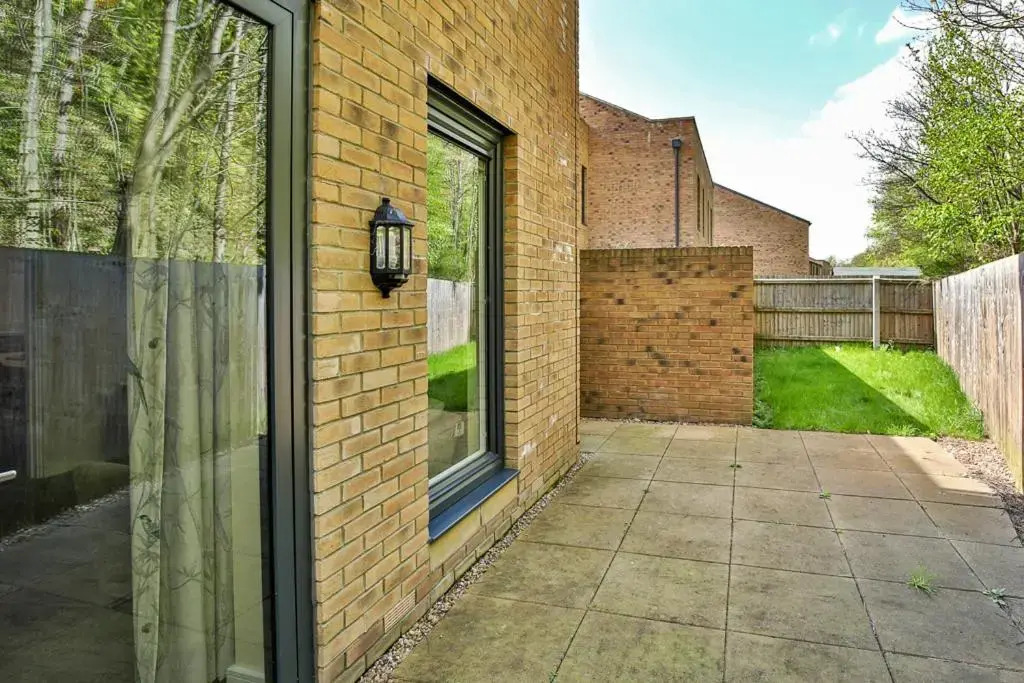 Exclusive - Stunning City Centre House! Parking