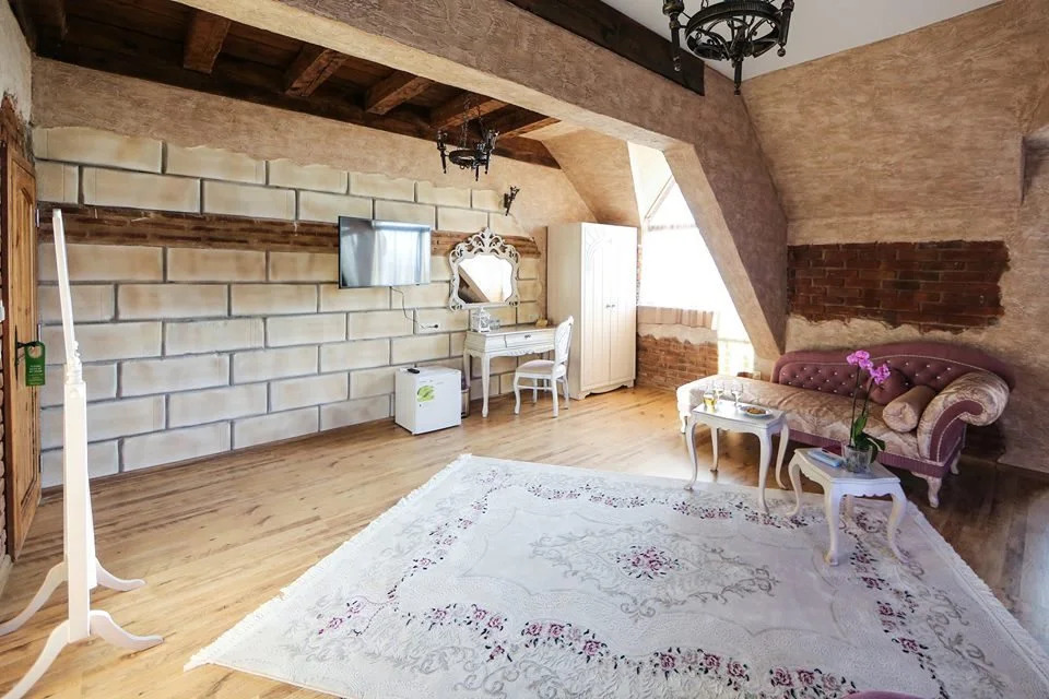 Valentina Castle
