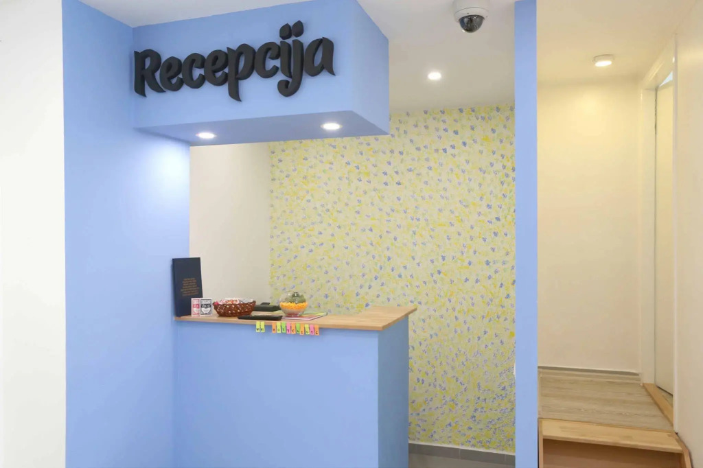 Hostel City Rest