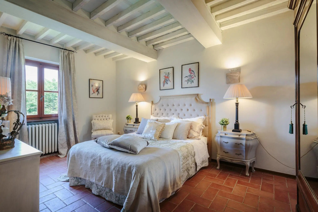 Bocciolo Stone Farmhouse