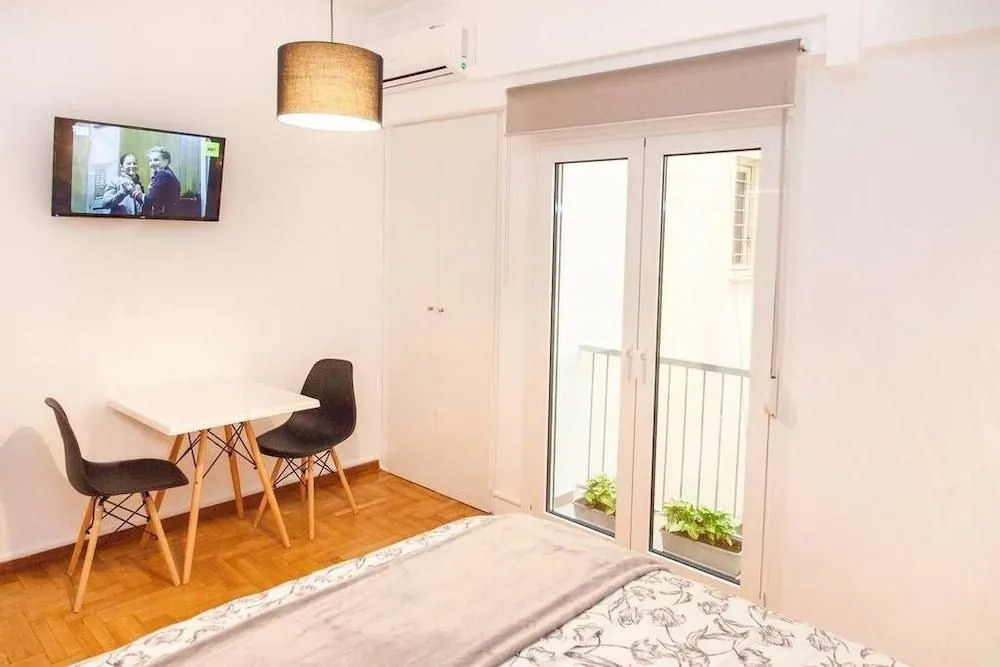 Fully Renovated Adorable Aptm Kolonaki