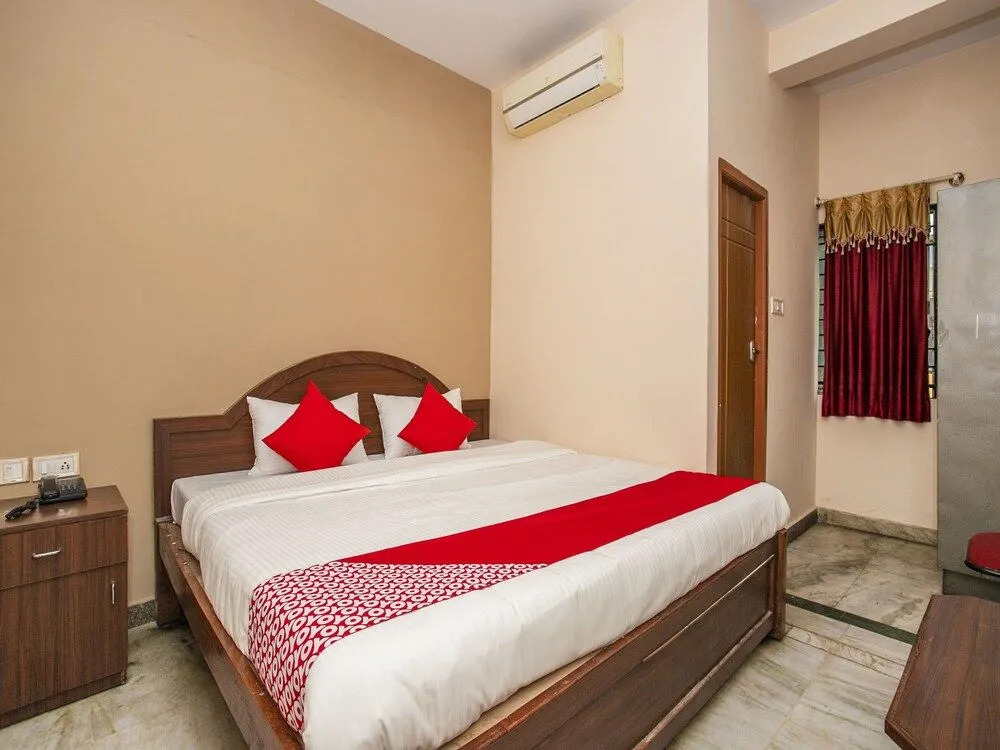 Hotel O Royal Residency Near Hare Krishna Hill