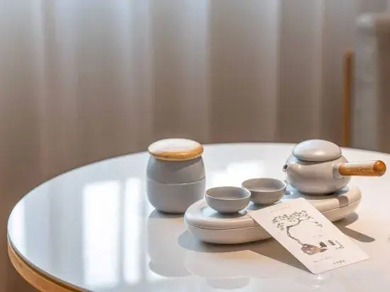 Ni Hao Hotel (Wanda Plaza, Qionghai 17 Degrees, Xichang)