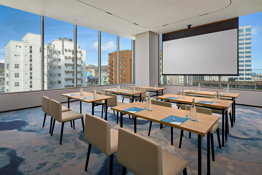Hyatt Place Ha Long Bay, Bai Chay