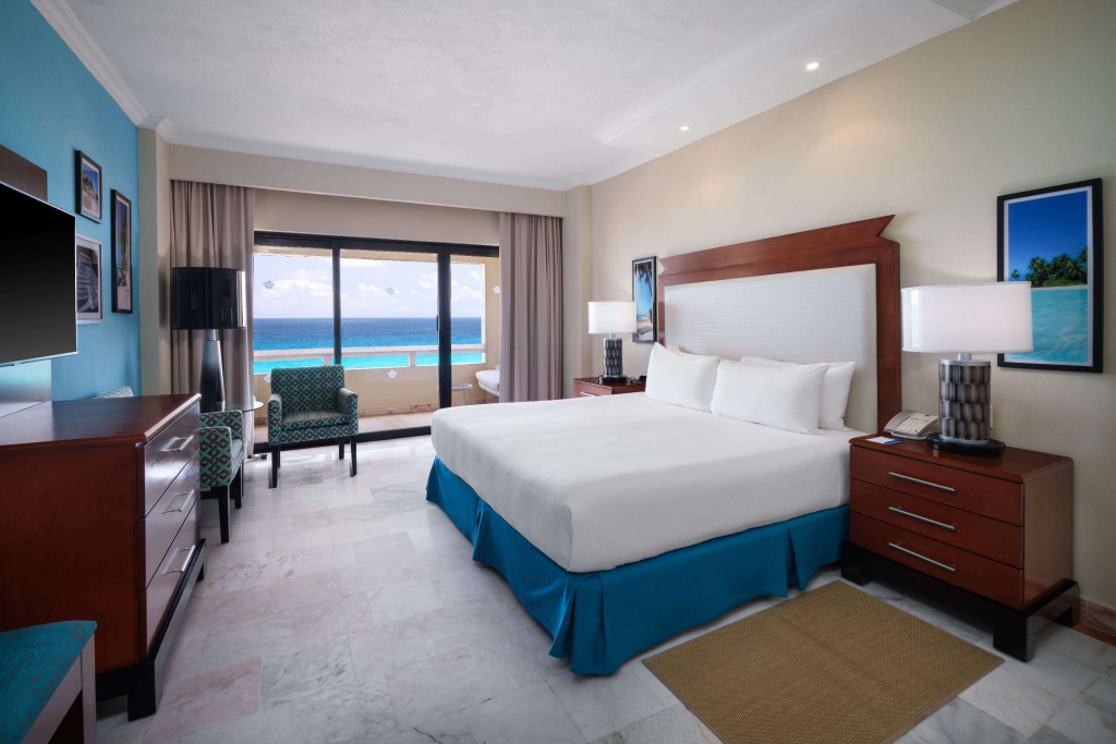 Wyndham Grand Cancun All Inclusive Resort & Villas