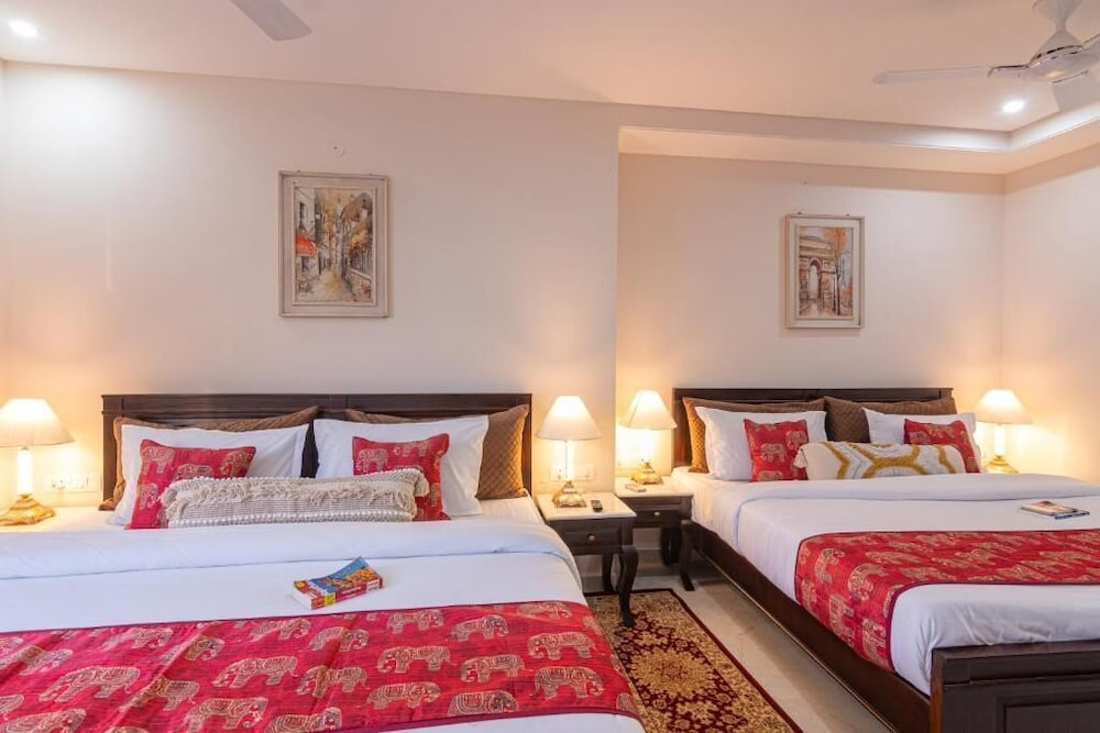 Palm Residences and Suites