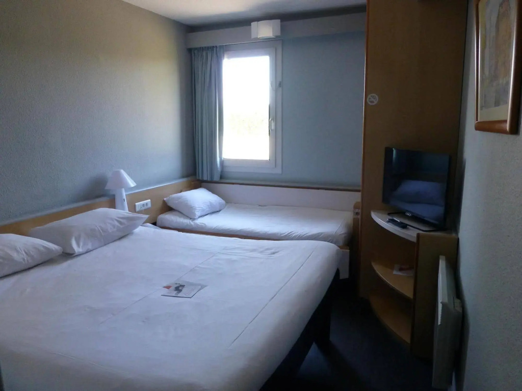 ibis Lyon Sud Saint-Rambert-dAlbon