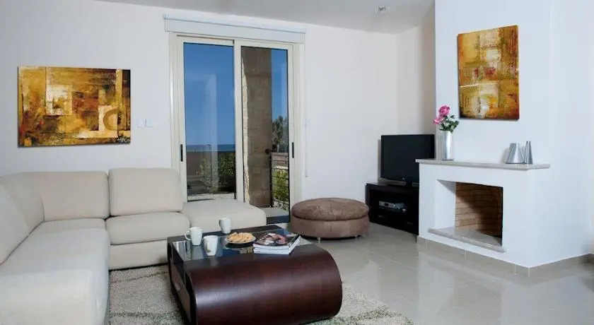 Mesoyios Beach Villas
