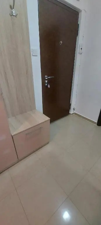 Apart Adi