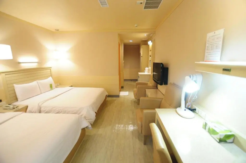 Kindness Hotel - Jhong Jheng