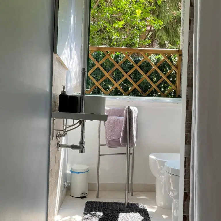 Studio 25 apartment - near metro M3